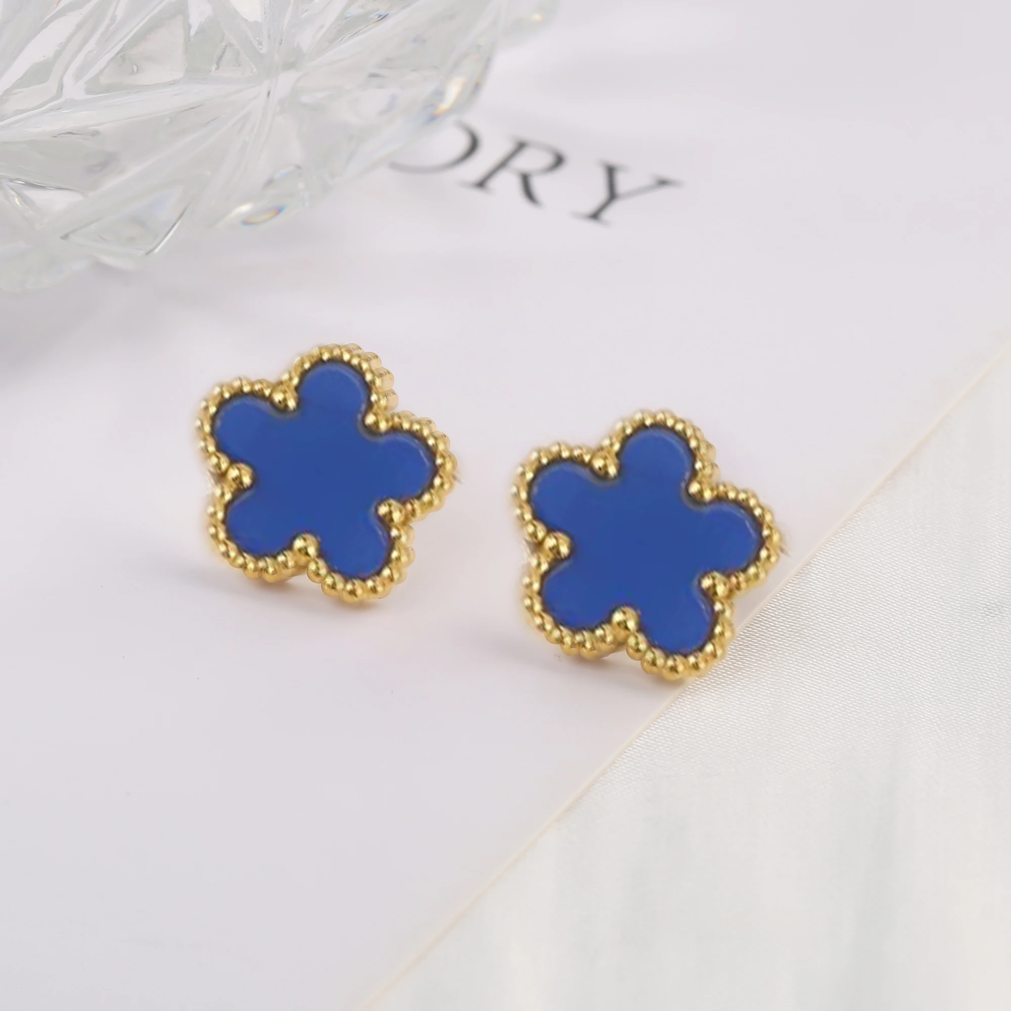 Earings 8
