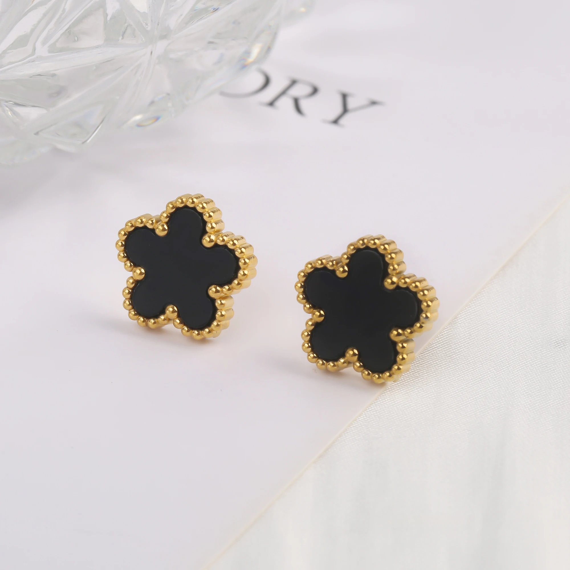 Earings 4
