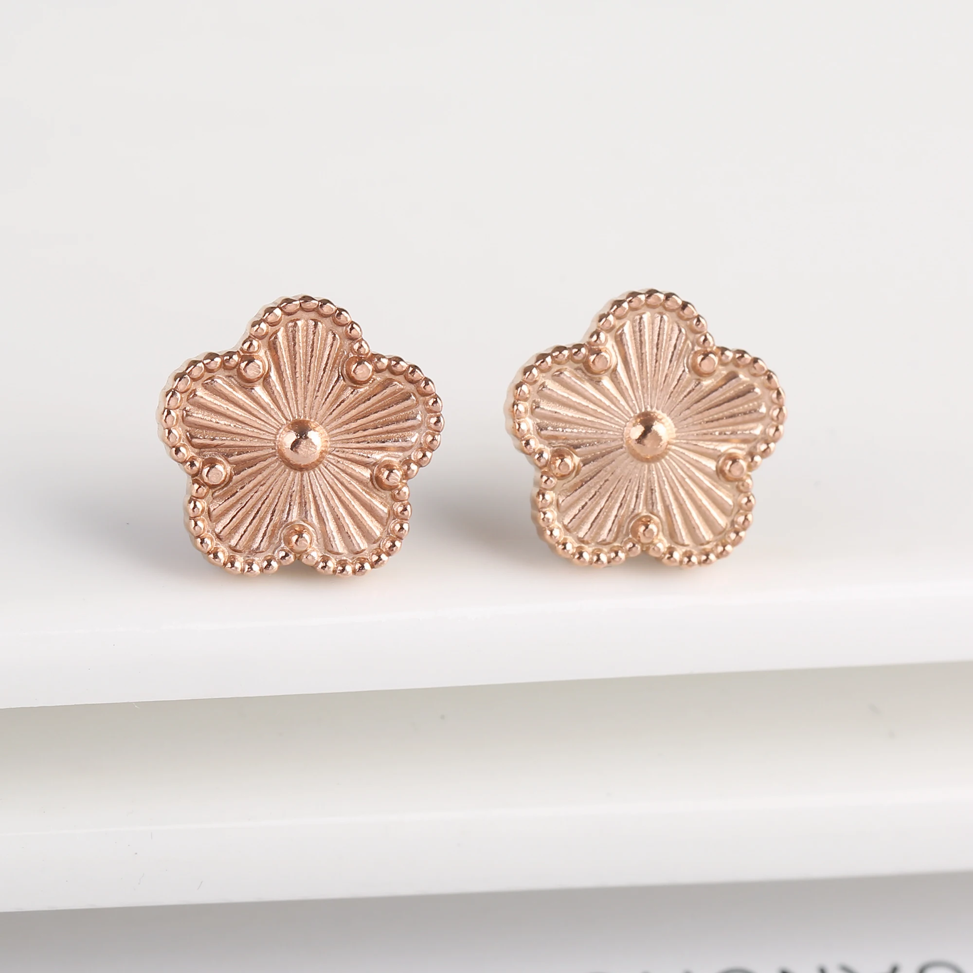 Earings 1