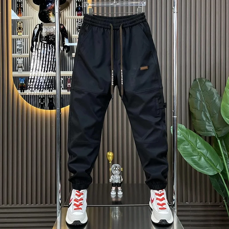 Black-564