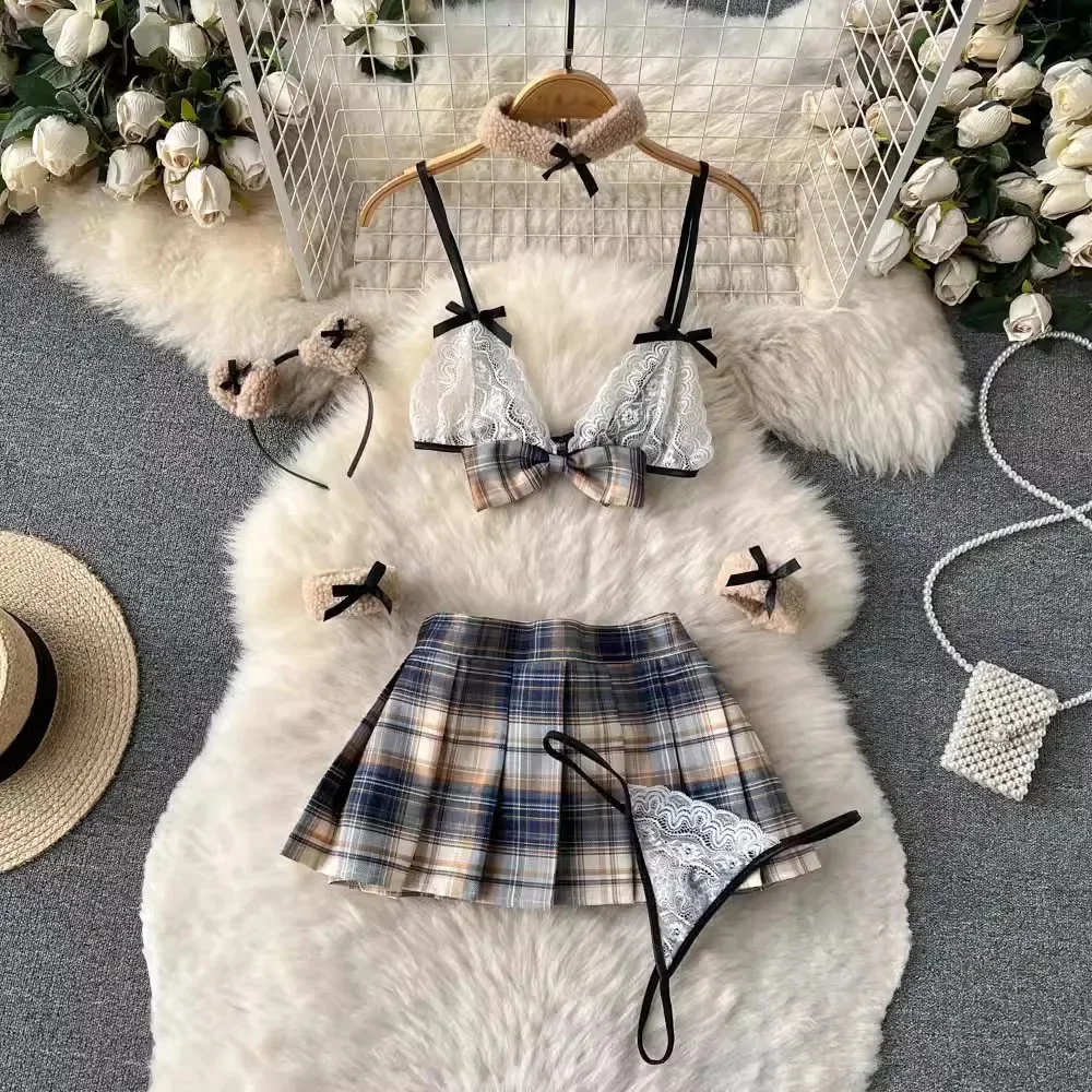 QD172-White