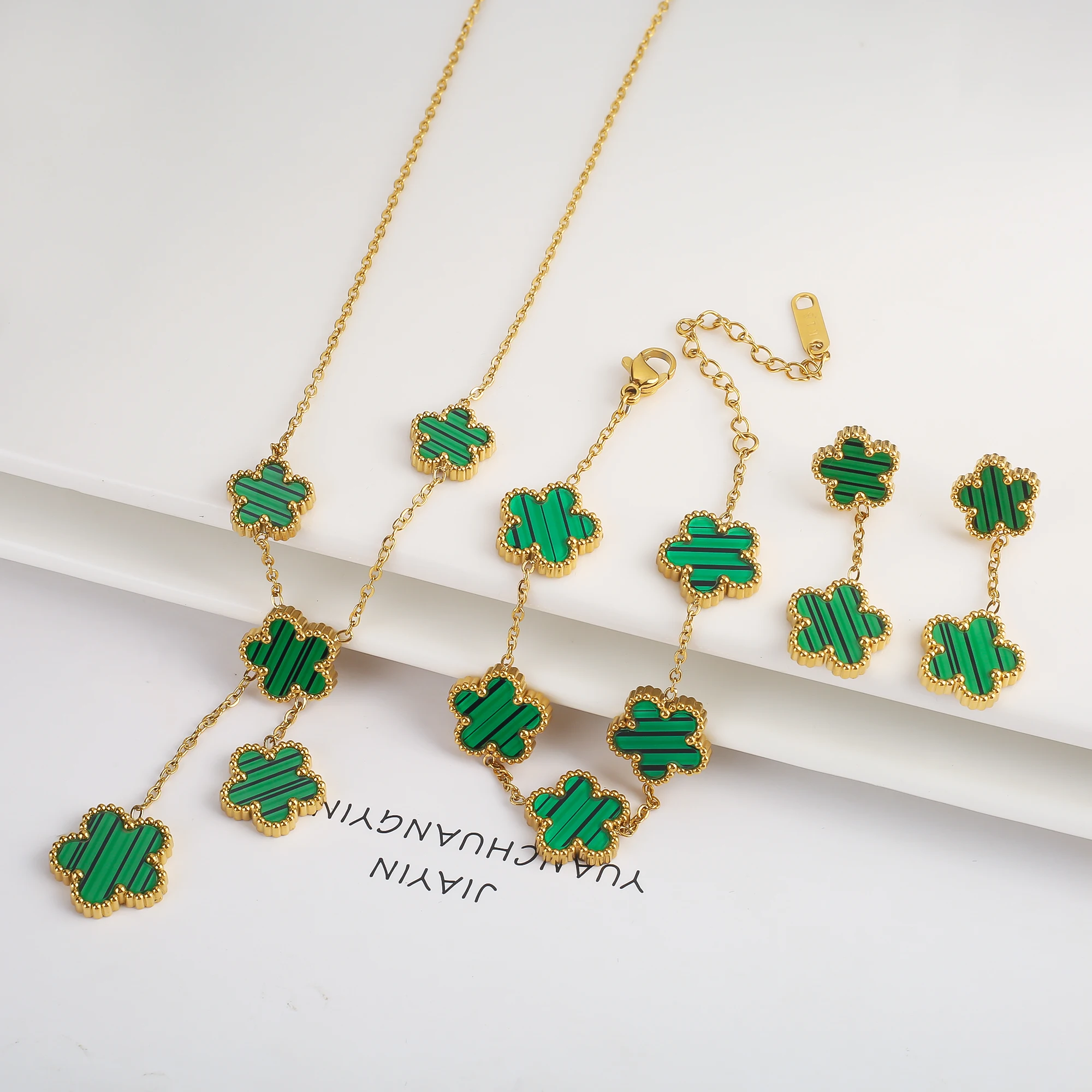 Jewelry Set 11