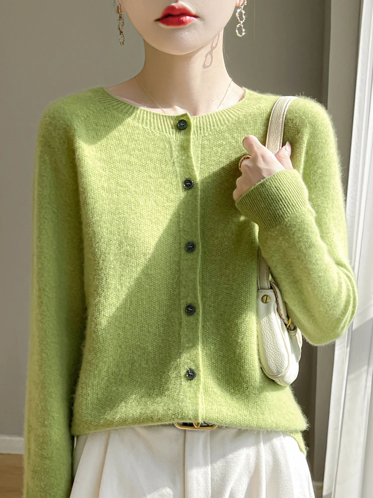 Apple Green