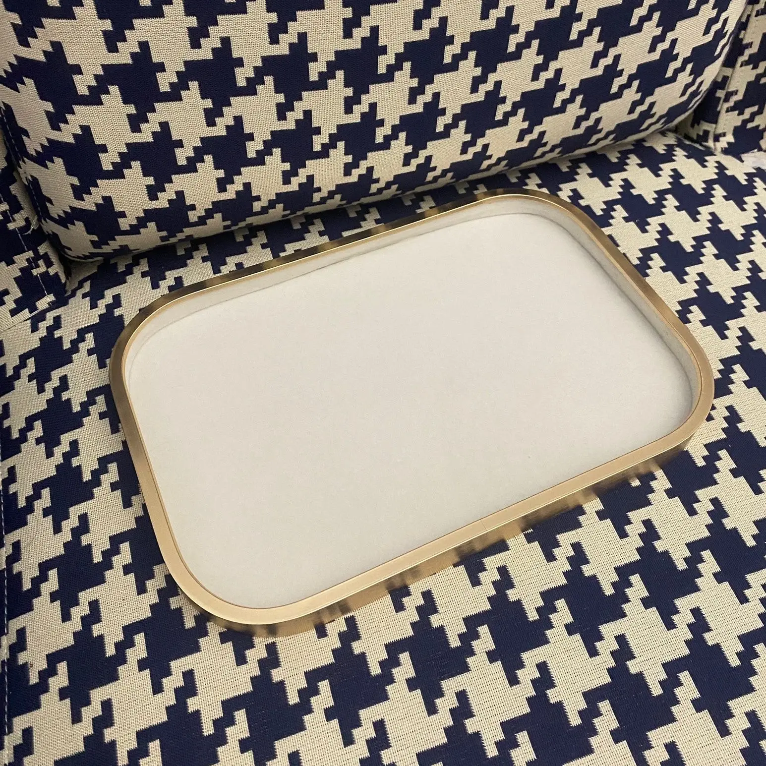 Empty Tray