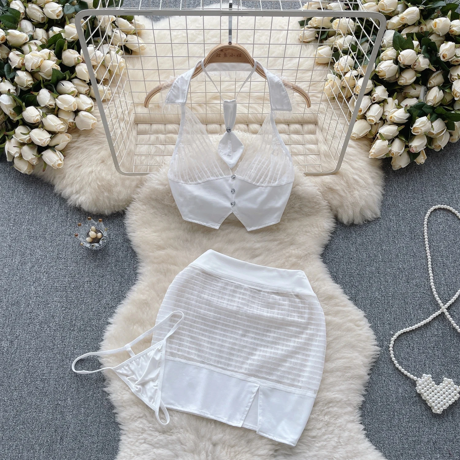 QD268-White