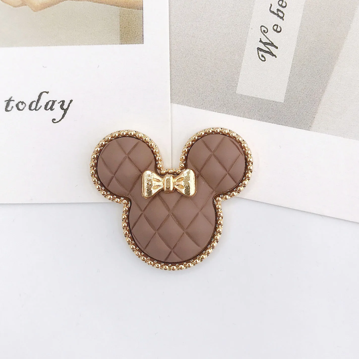 D1699 Brown
