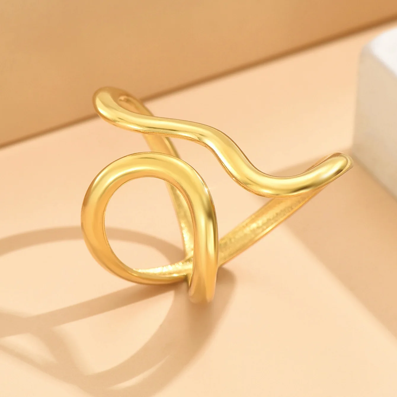 gold color