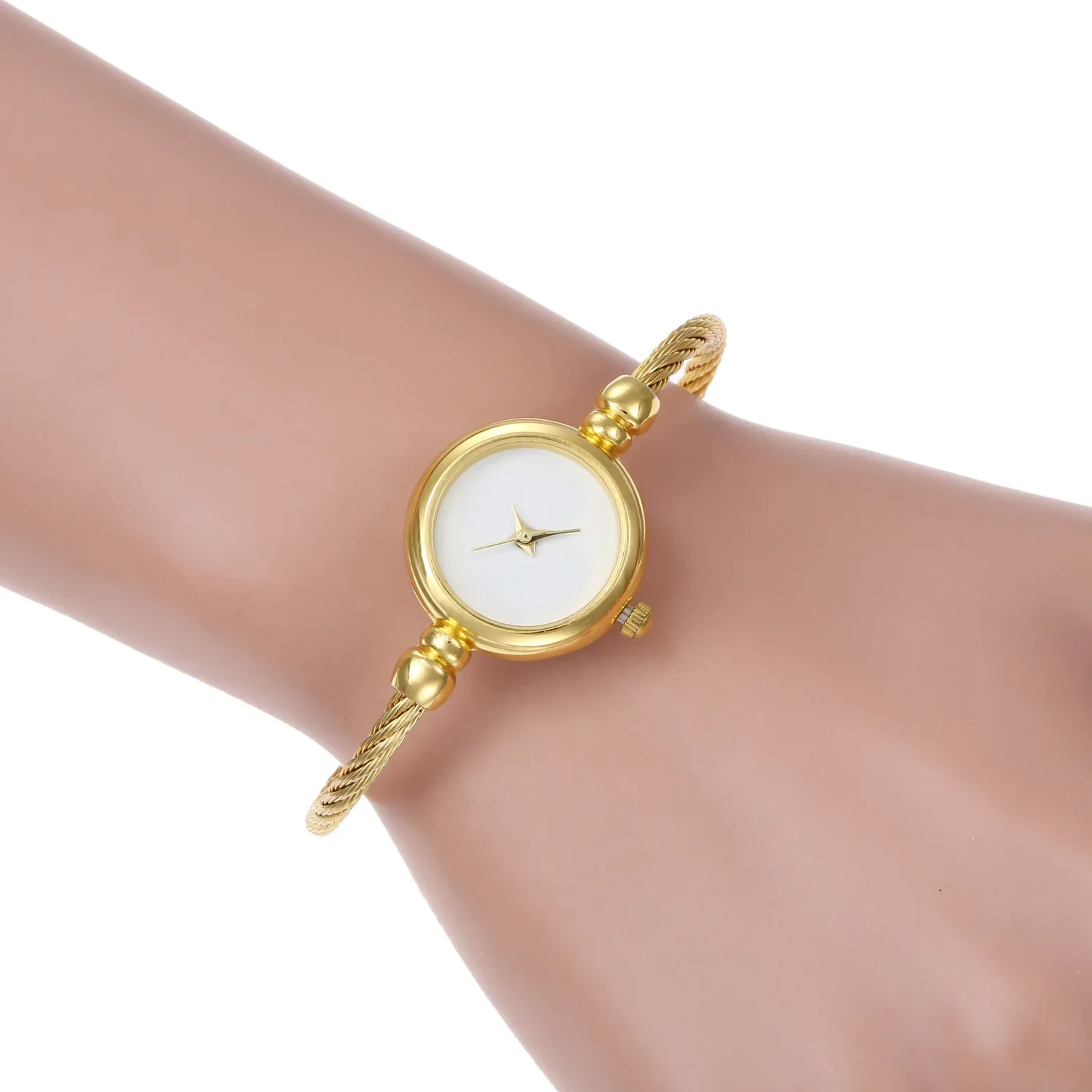 Gold-white