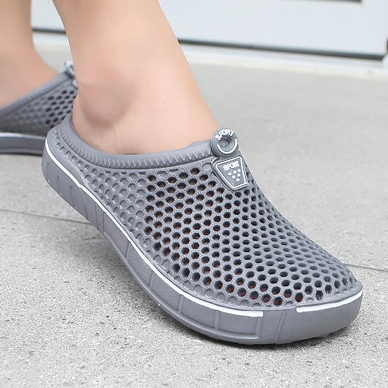 GRAY