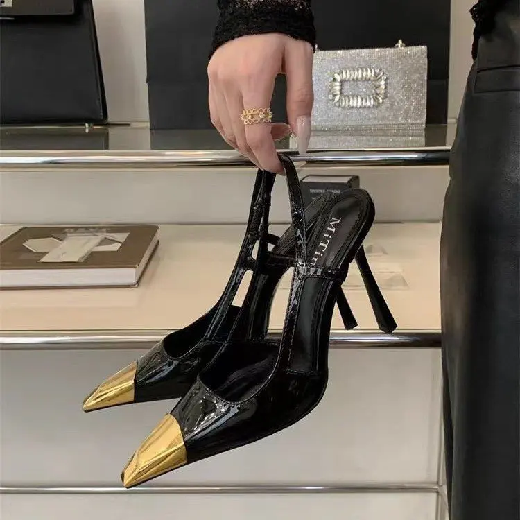 Black 7cm heel