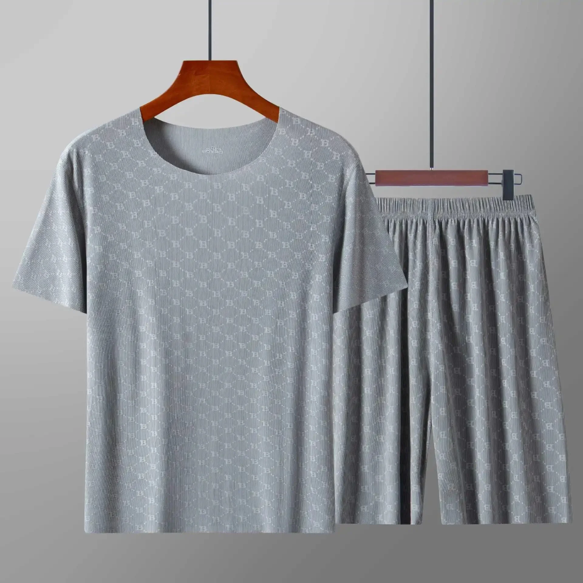 Light gray [Top + shorts] Ice Silk suit