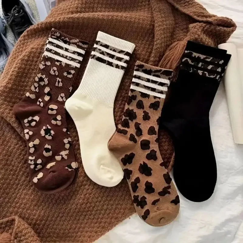 4 Pairs