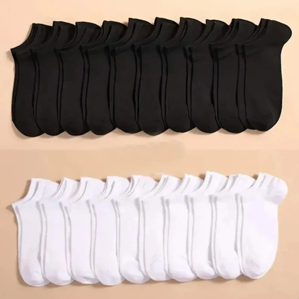 10 Black 10 White