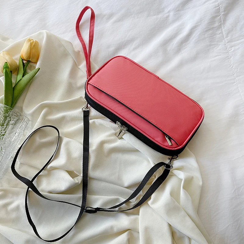 A Leather film pink