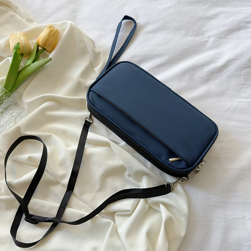 A Leather film navy