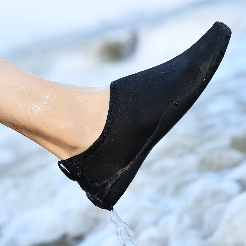 A01 Black