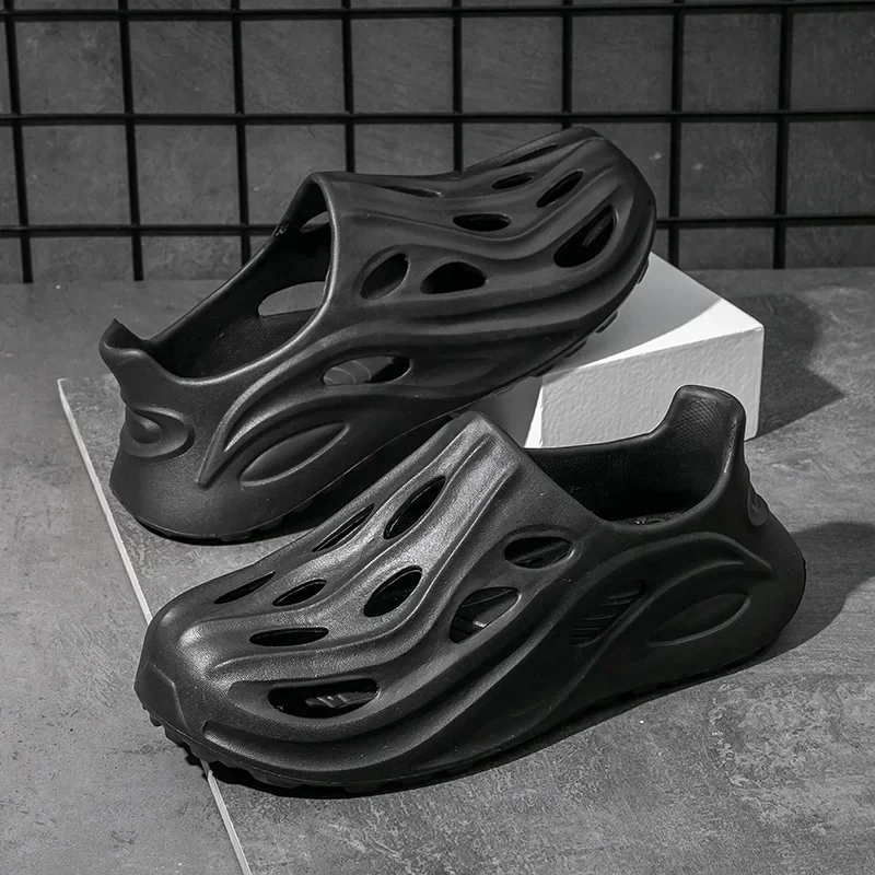 [Black]-upstream shoes