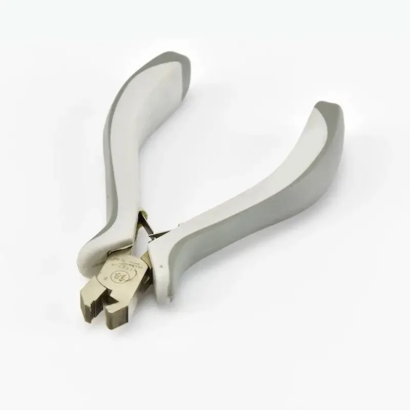 Plier