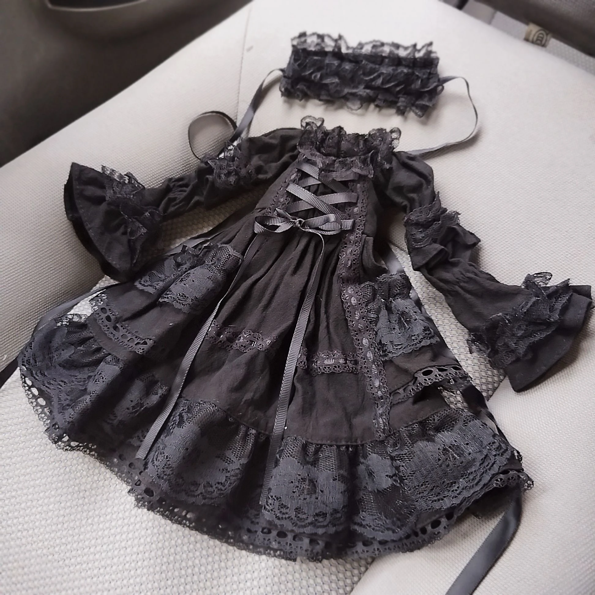 Black dress
