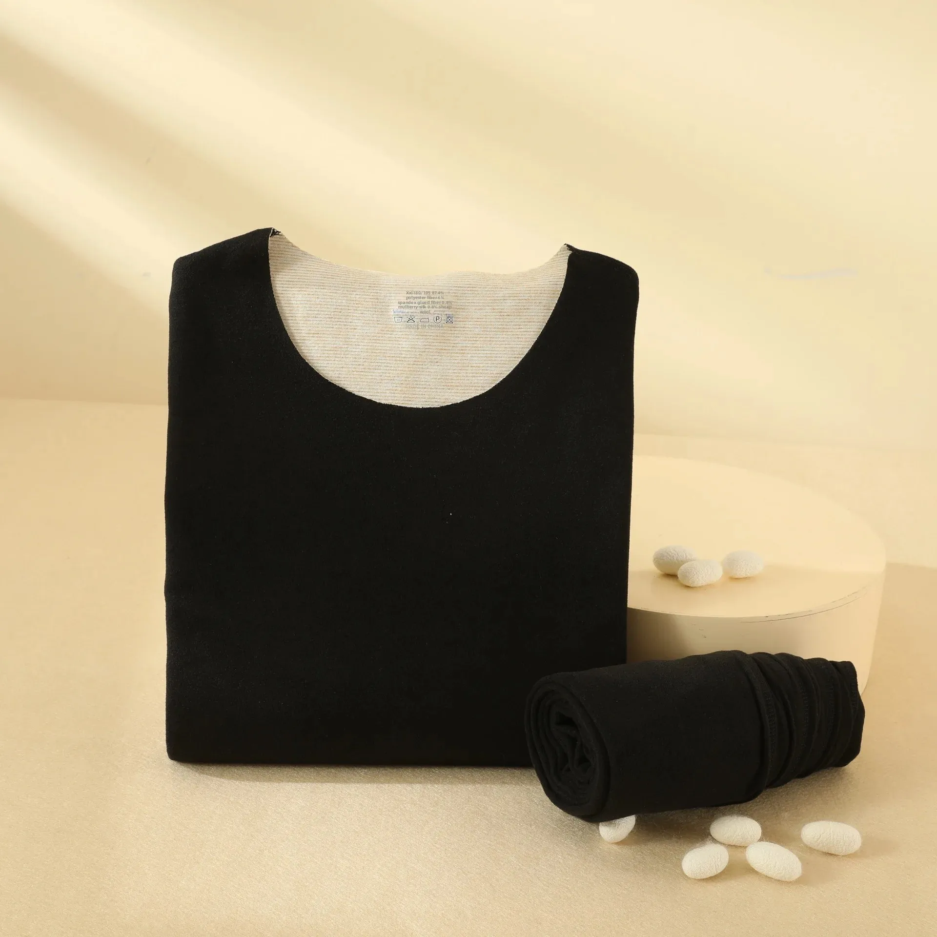 Male-black-round neck-seamless