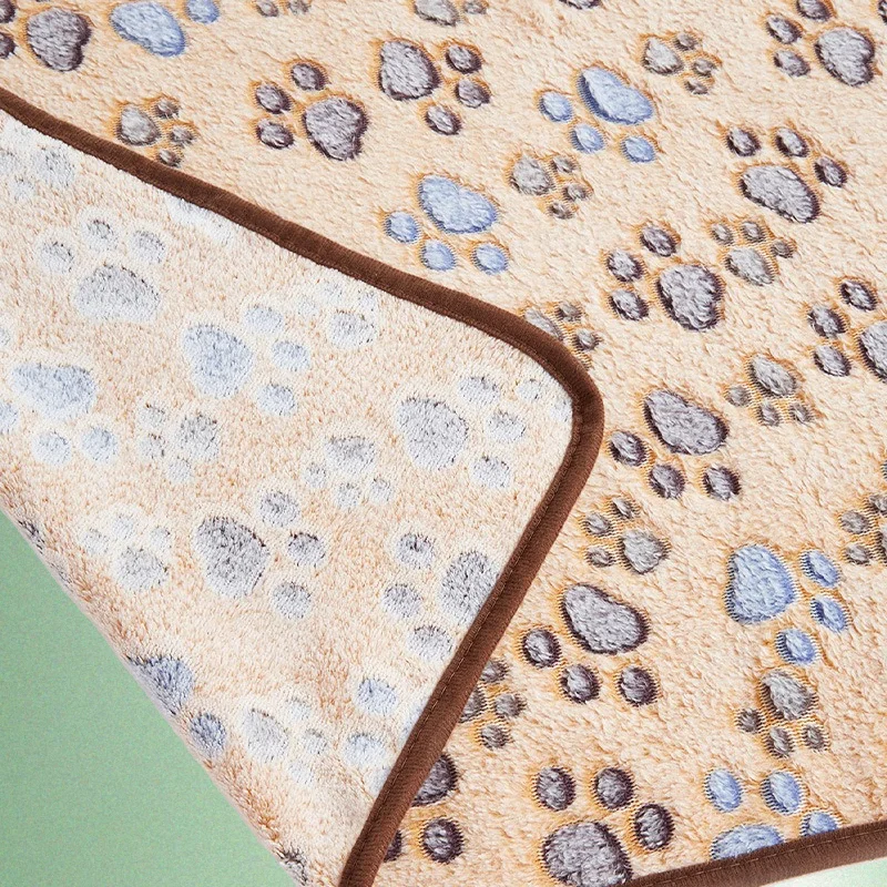 Khaki Footprint