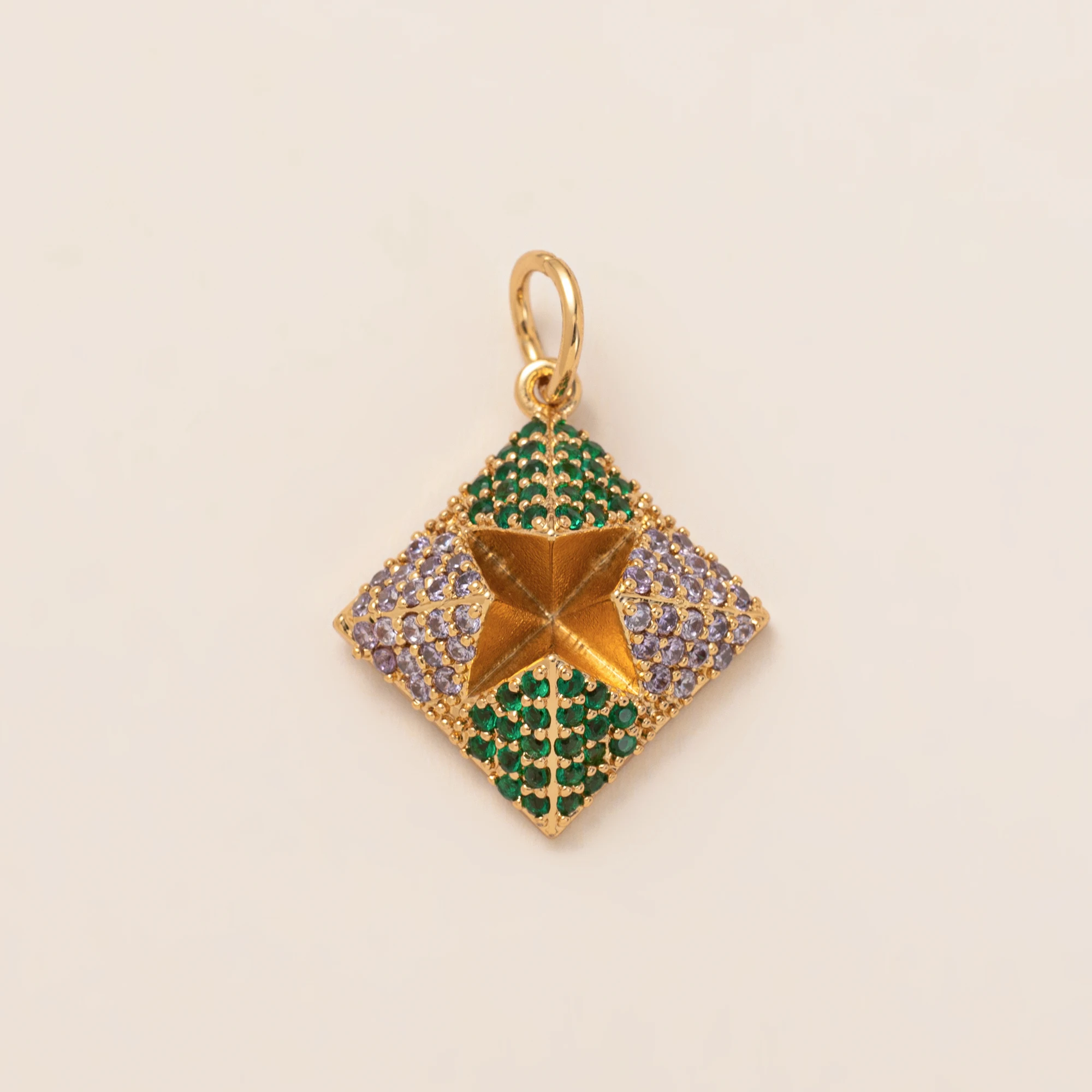 pendant11
