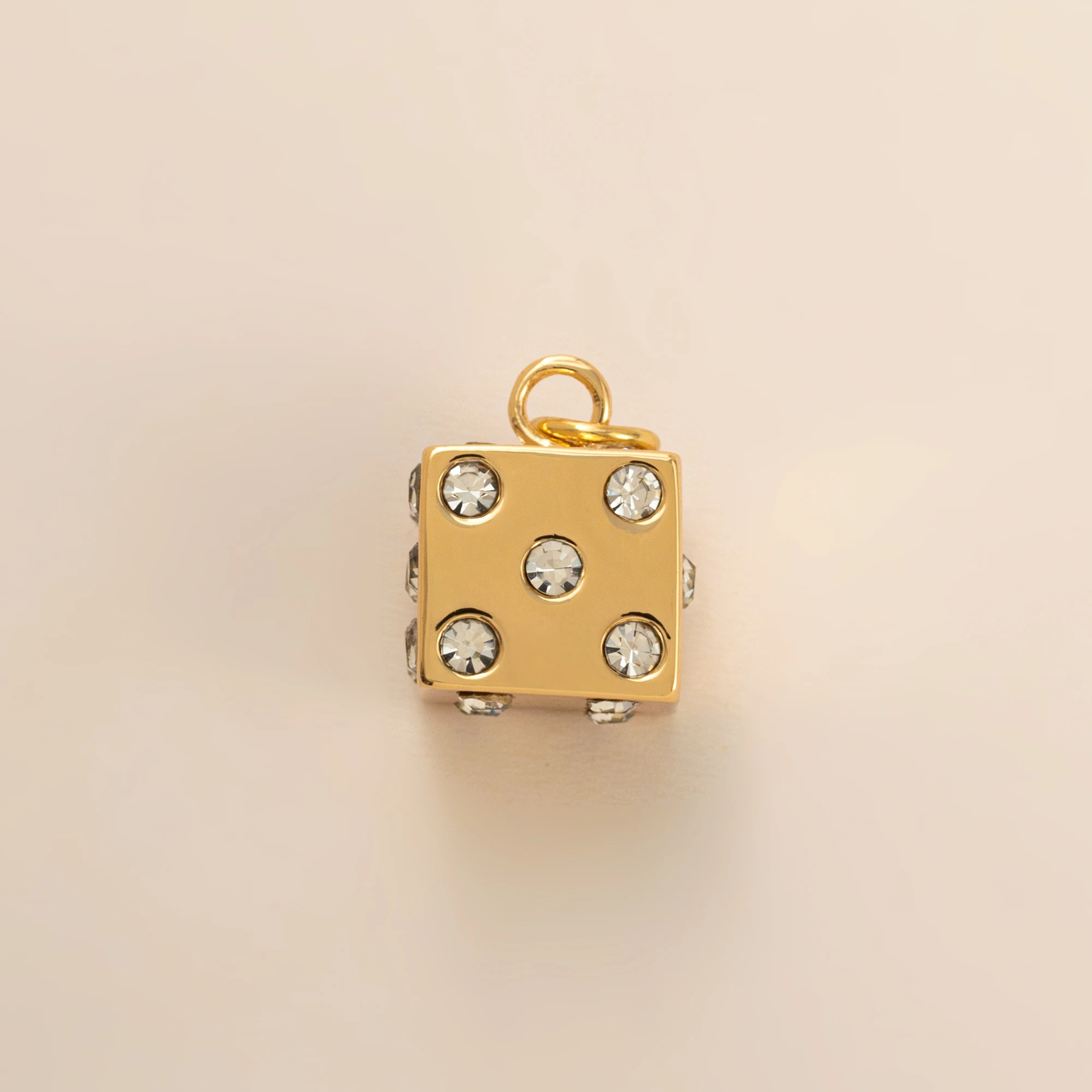 pendant10