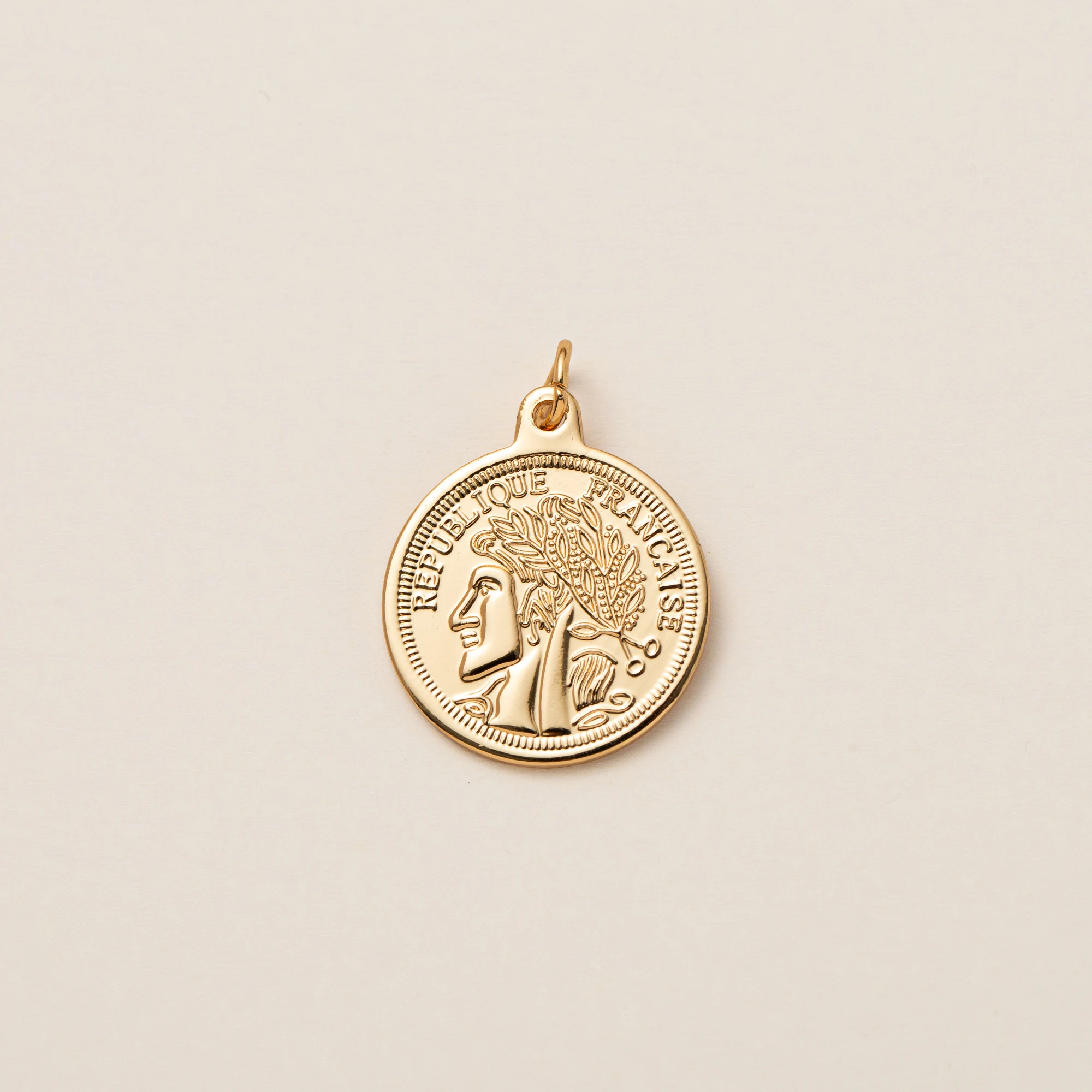 pendant18
