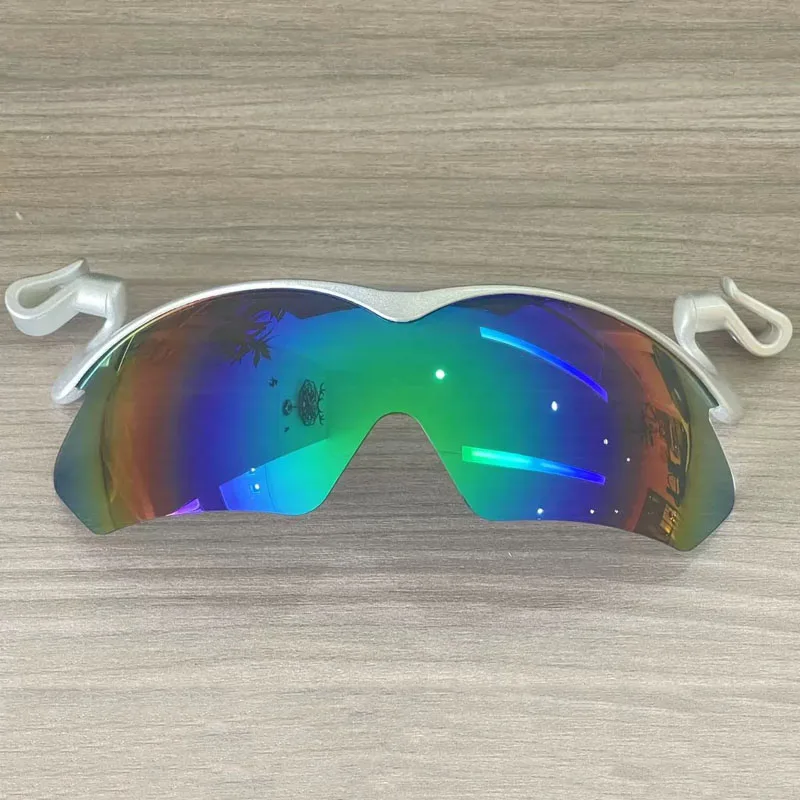 Silver Green