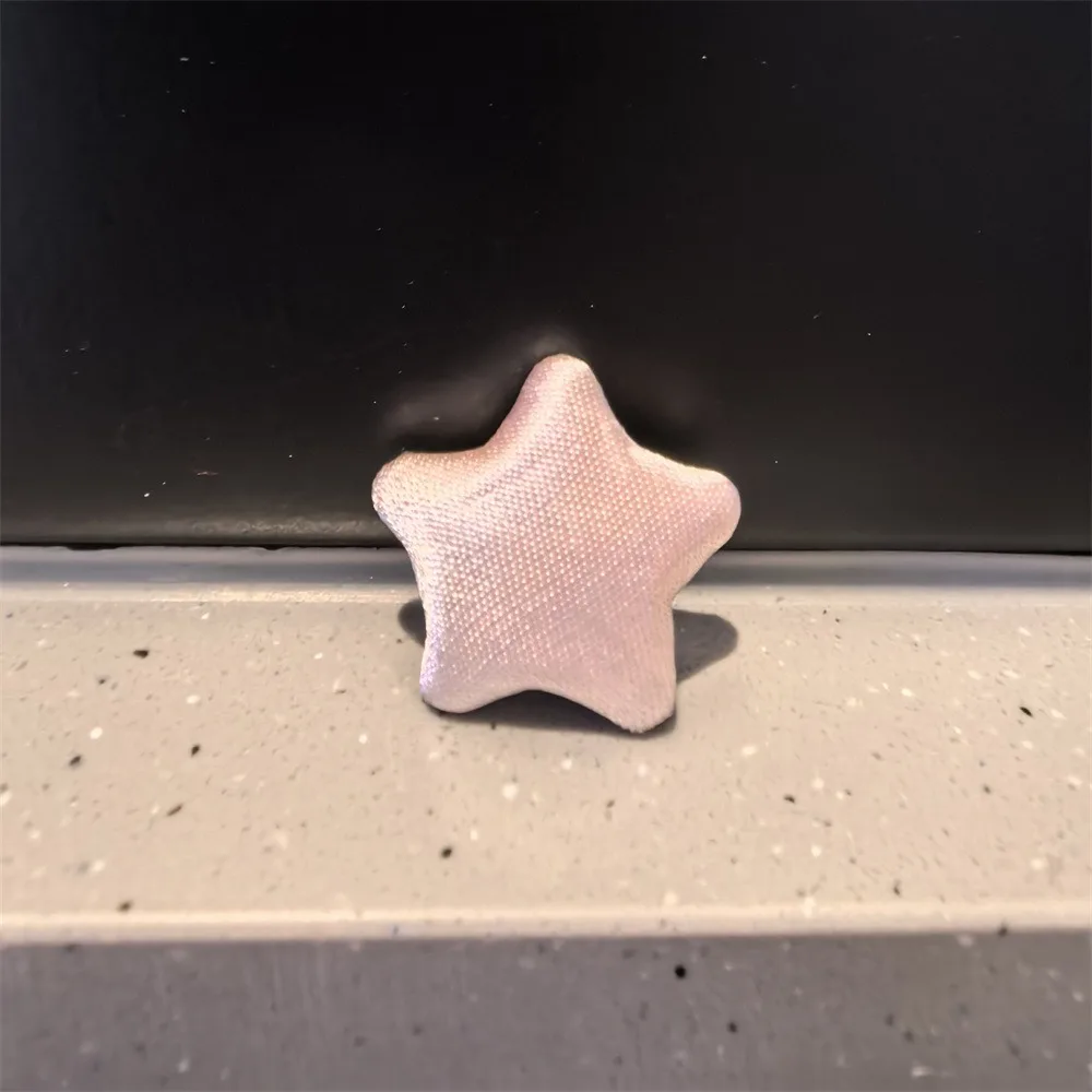 Light pink stars
