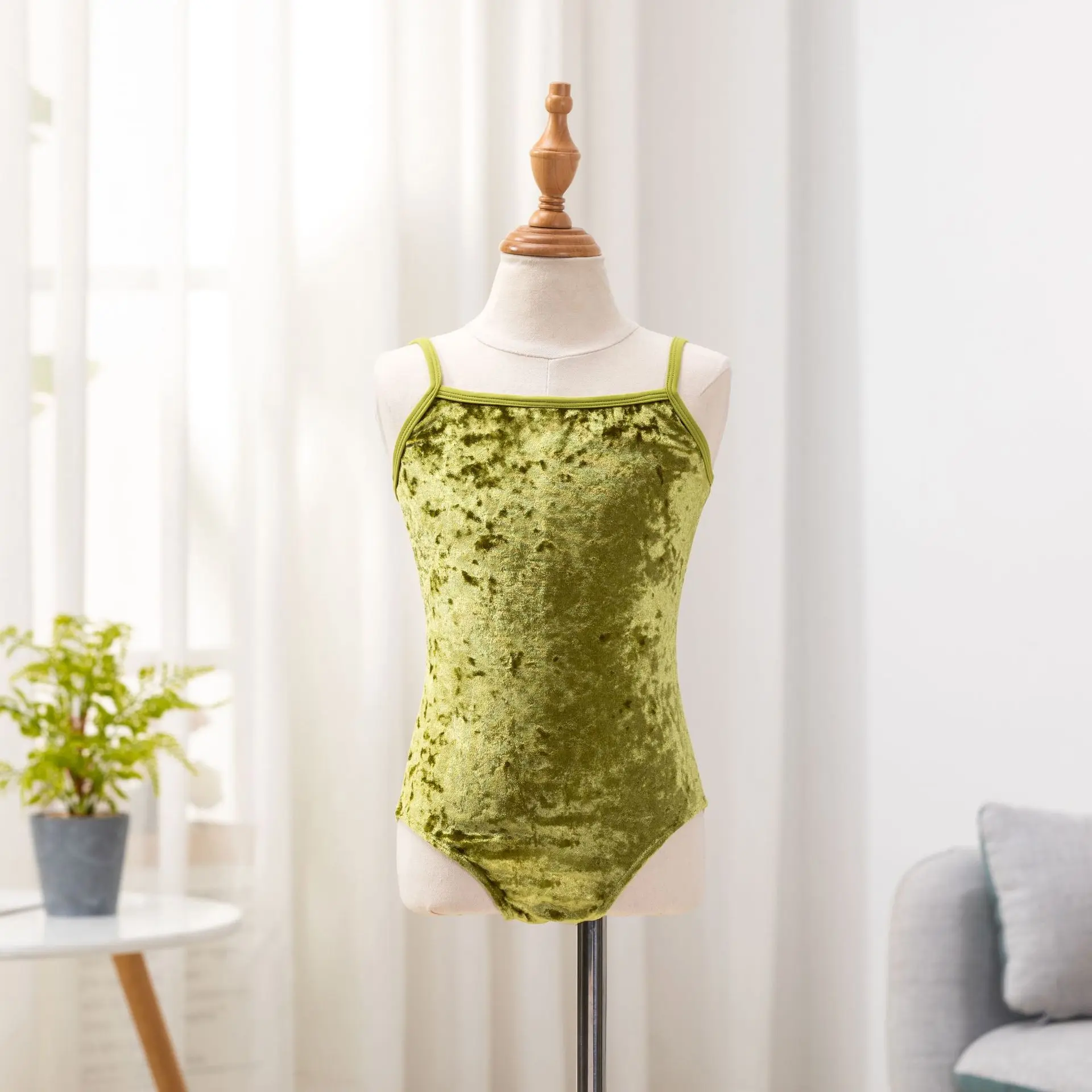 1-TF021avocado green