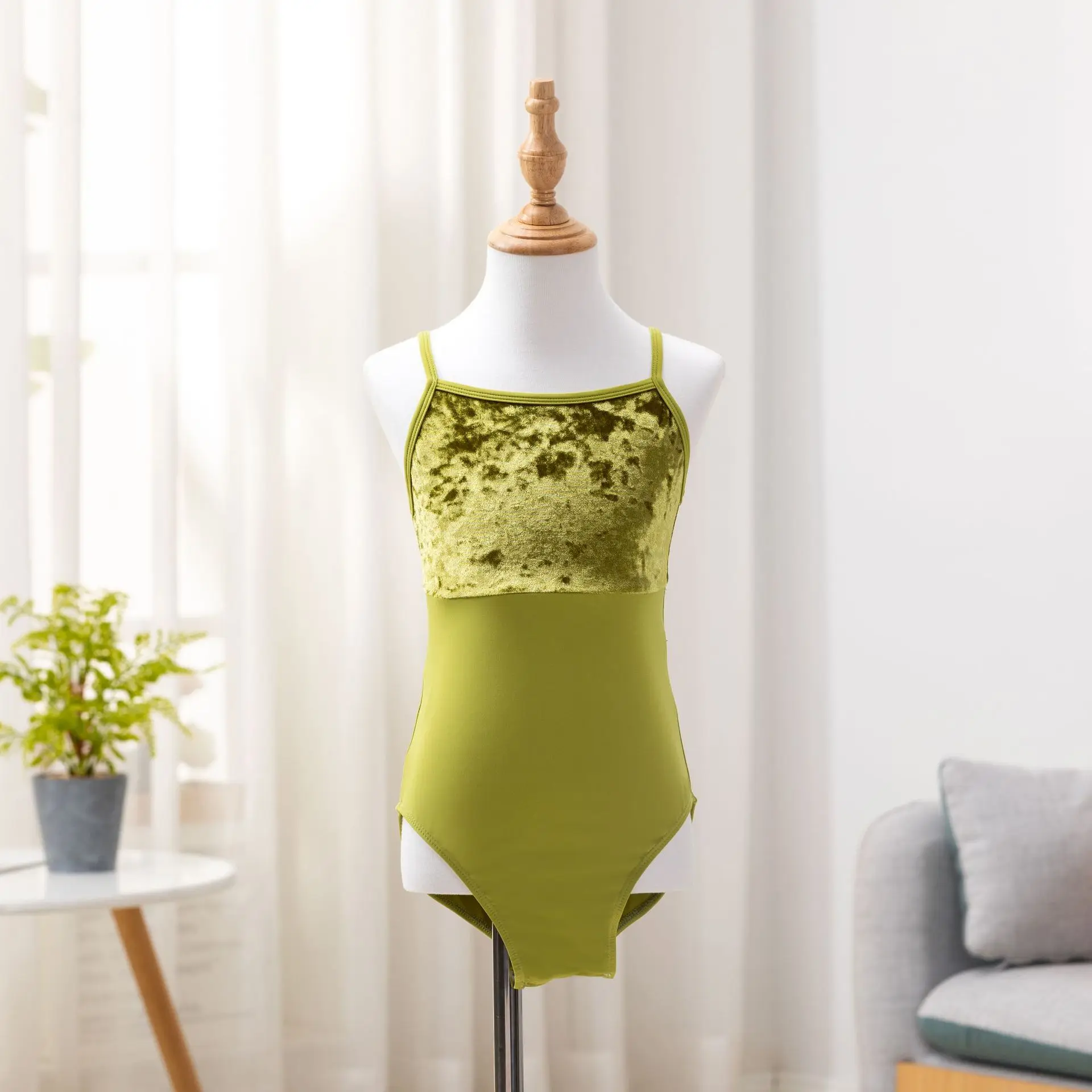 3-TF035avocado green