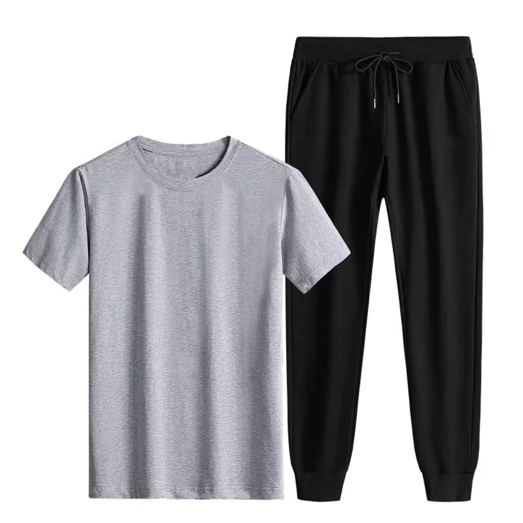 Light gray + leggings
