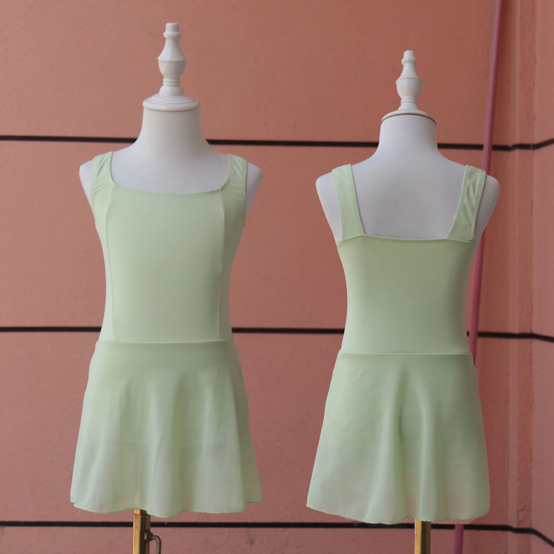 1-light green