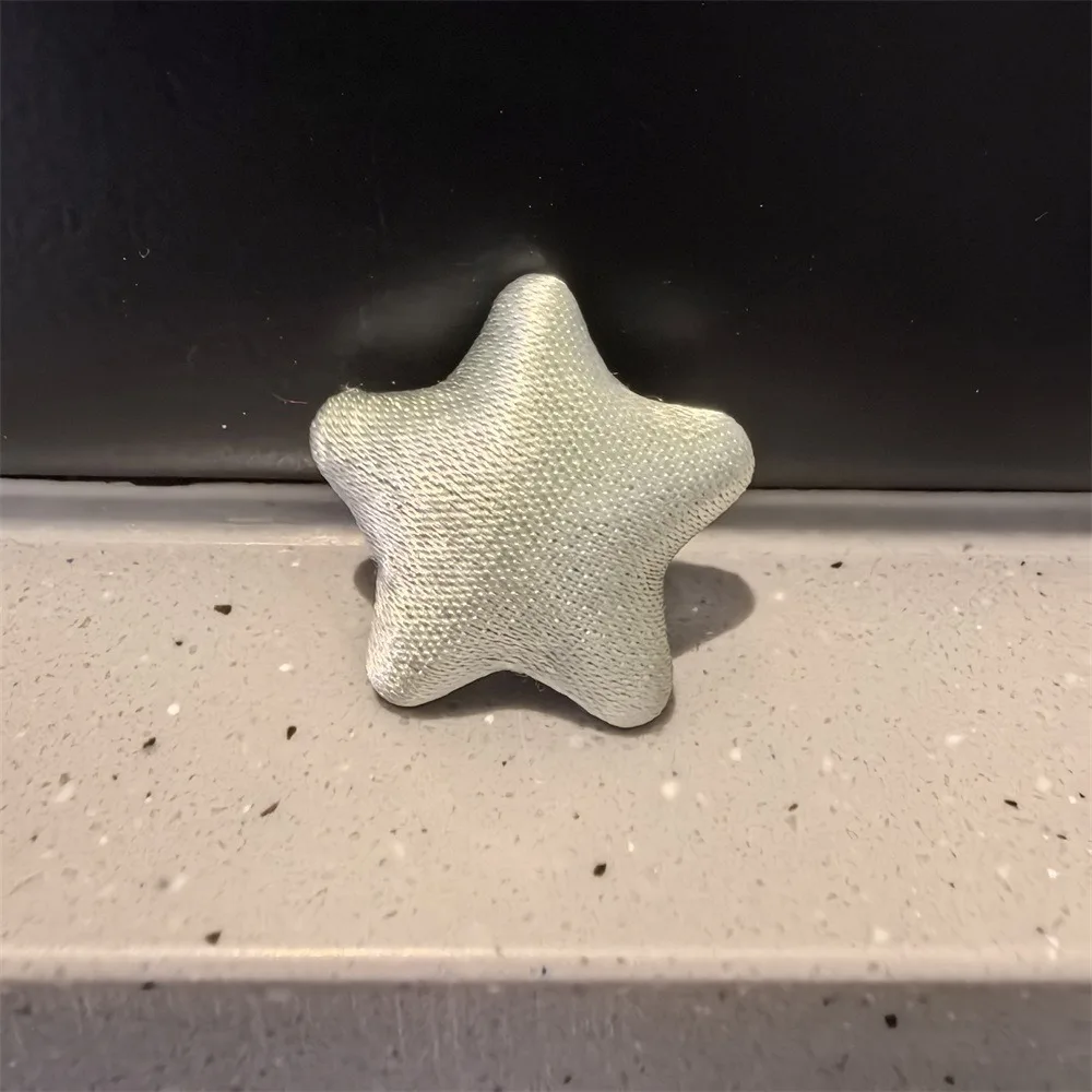 Light green stars