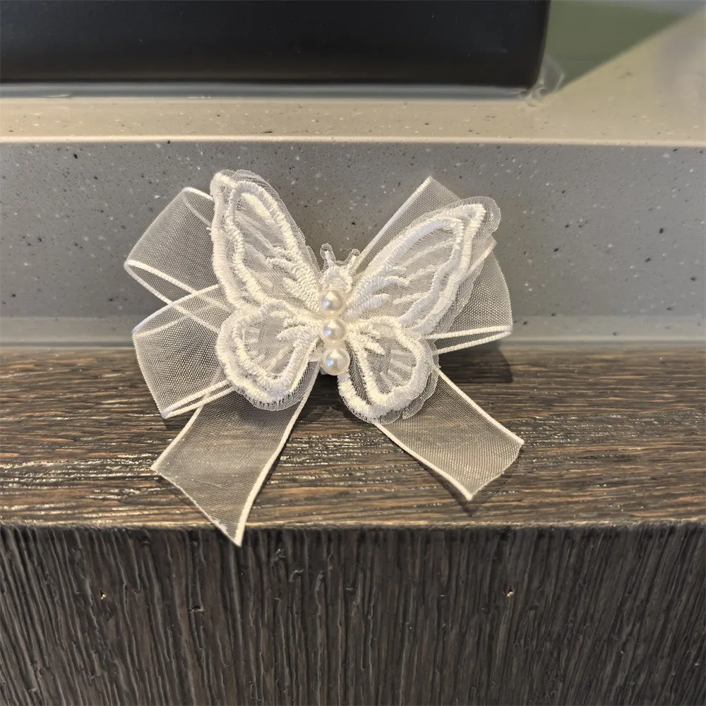 Ribbon Pearl Bow