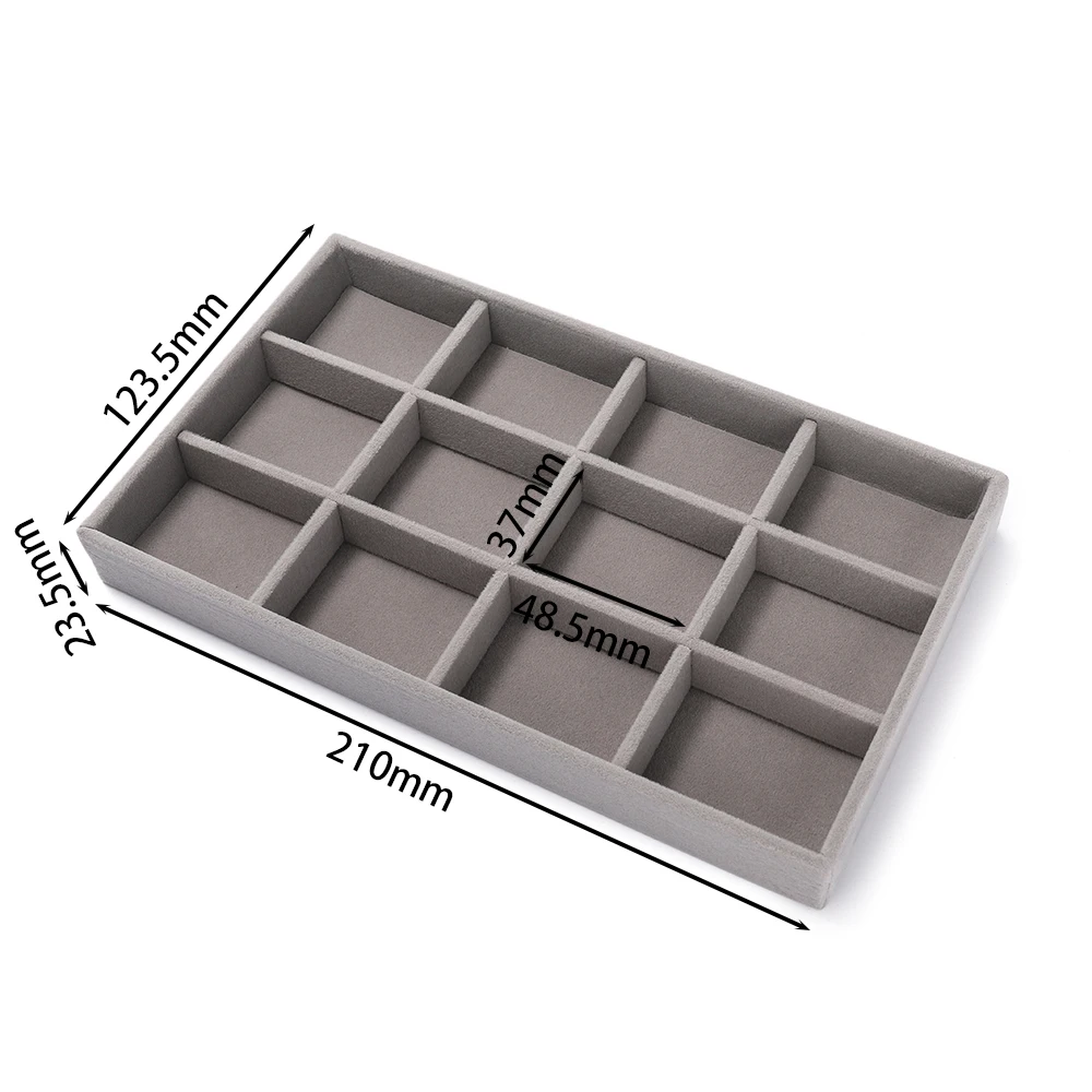 Gray 12 grids