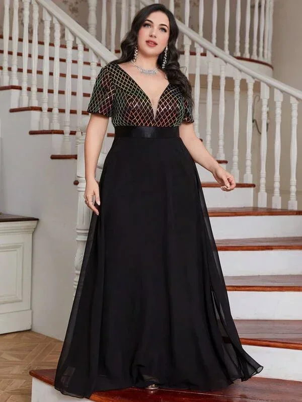 EE04 Black