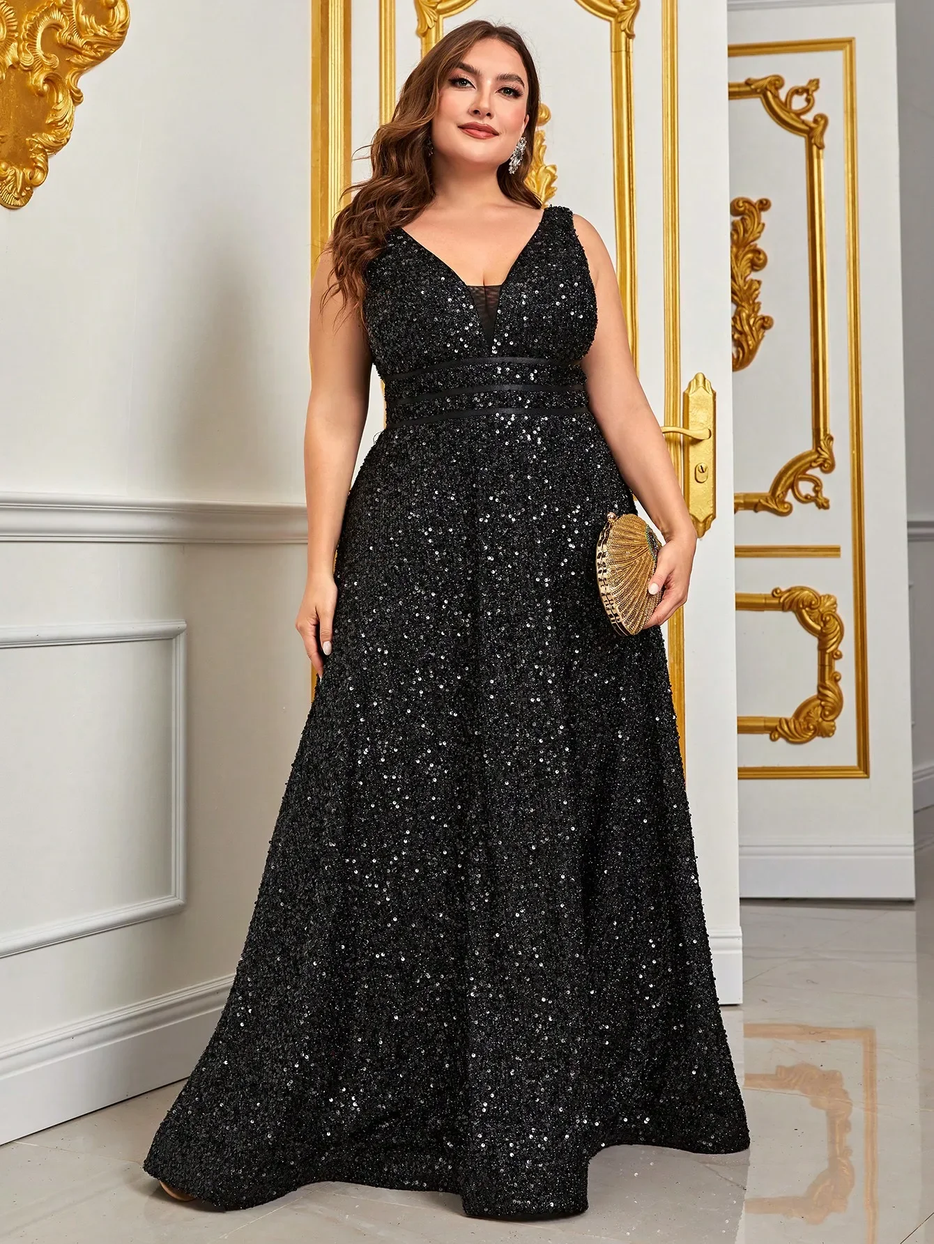 EE05 Black