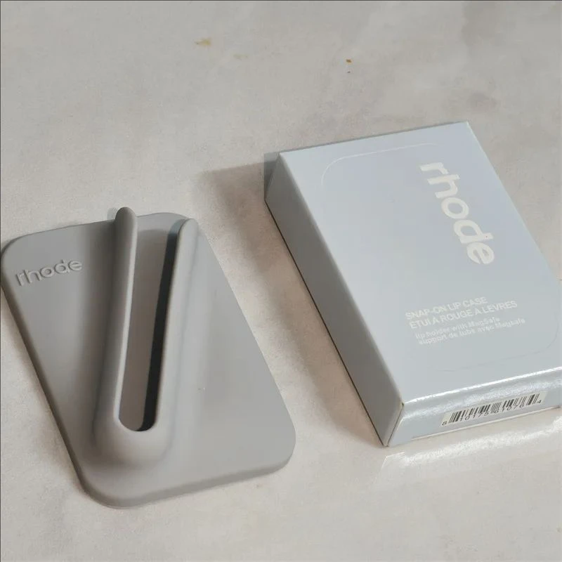 Gray Holder