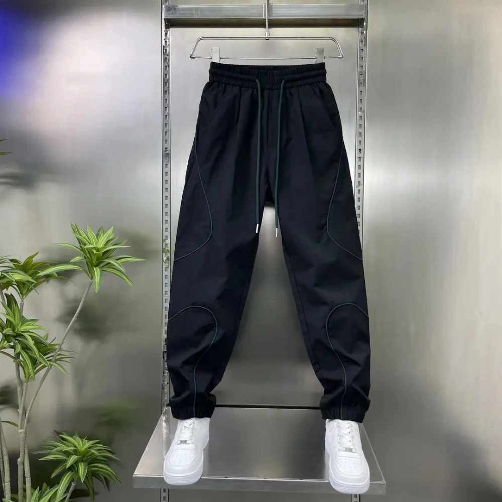 796-Black
