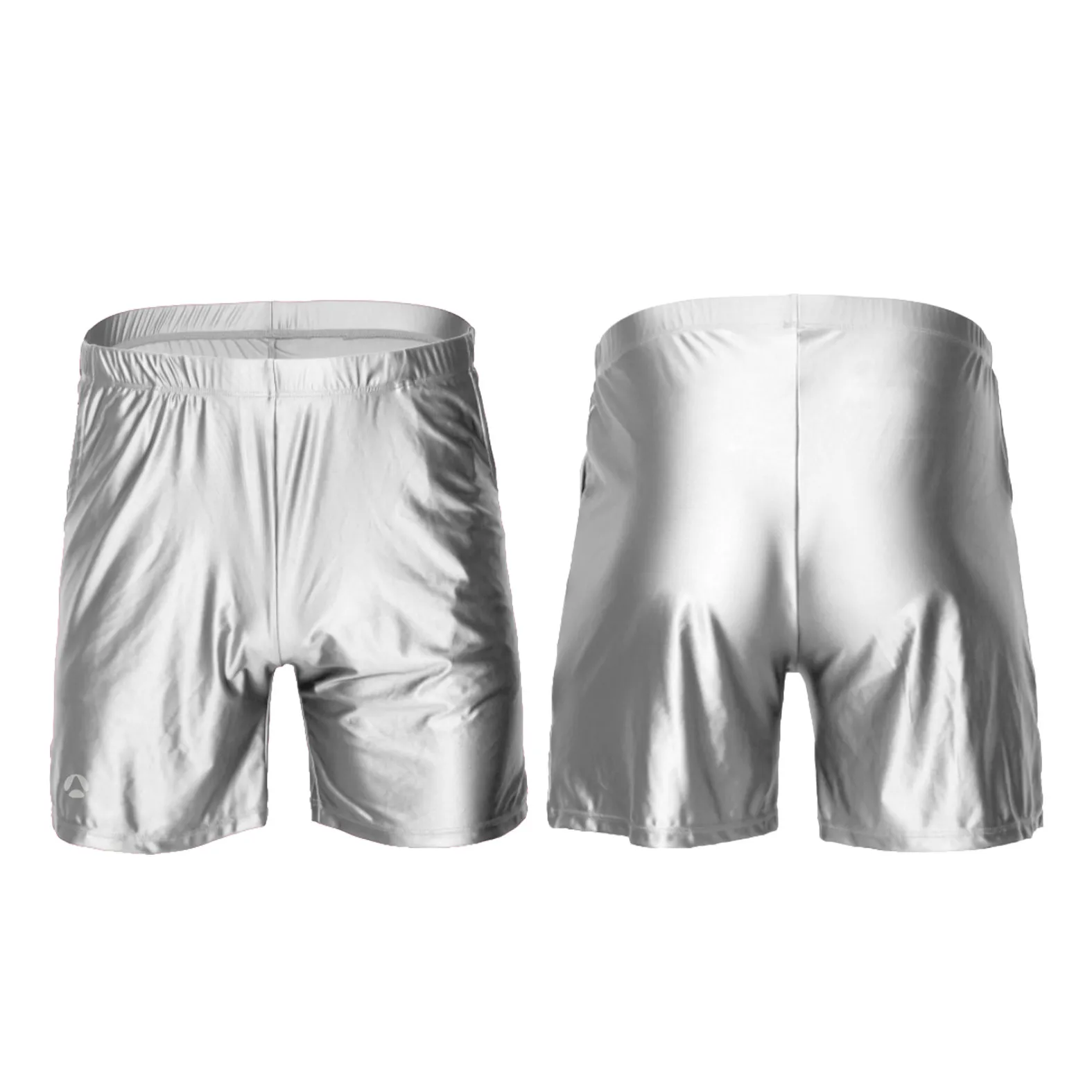 grey shorts