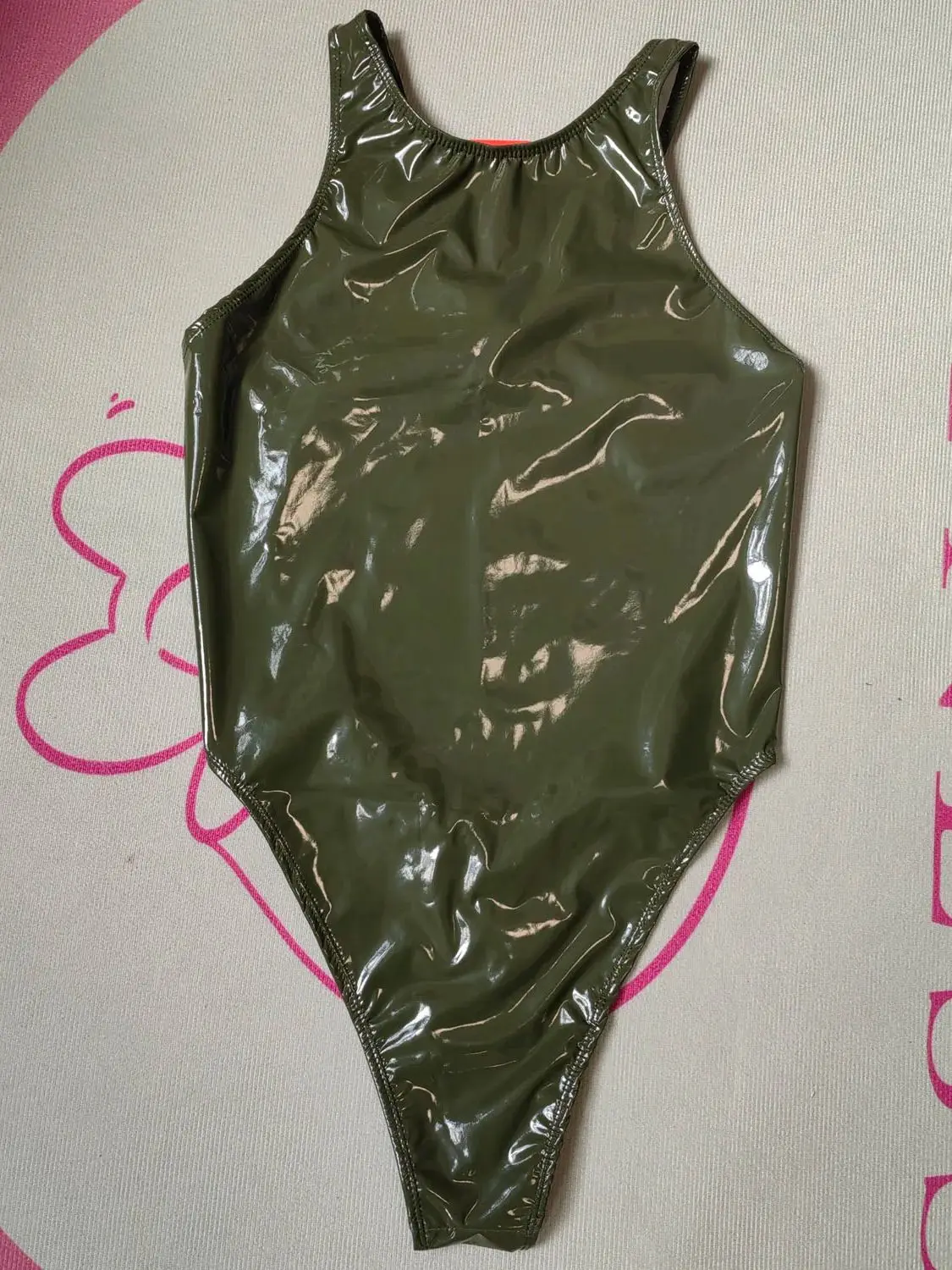 dark green