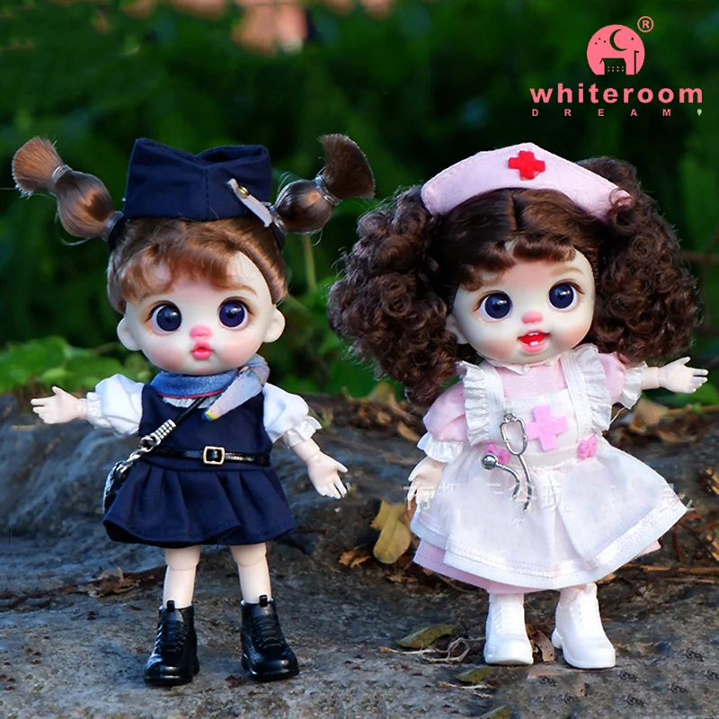 2 dolls B