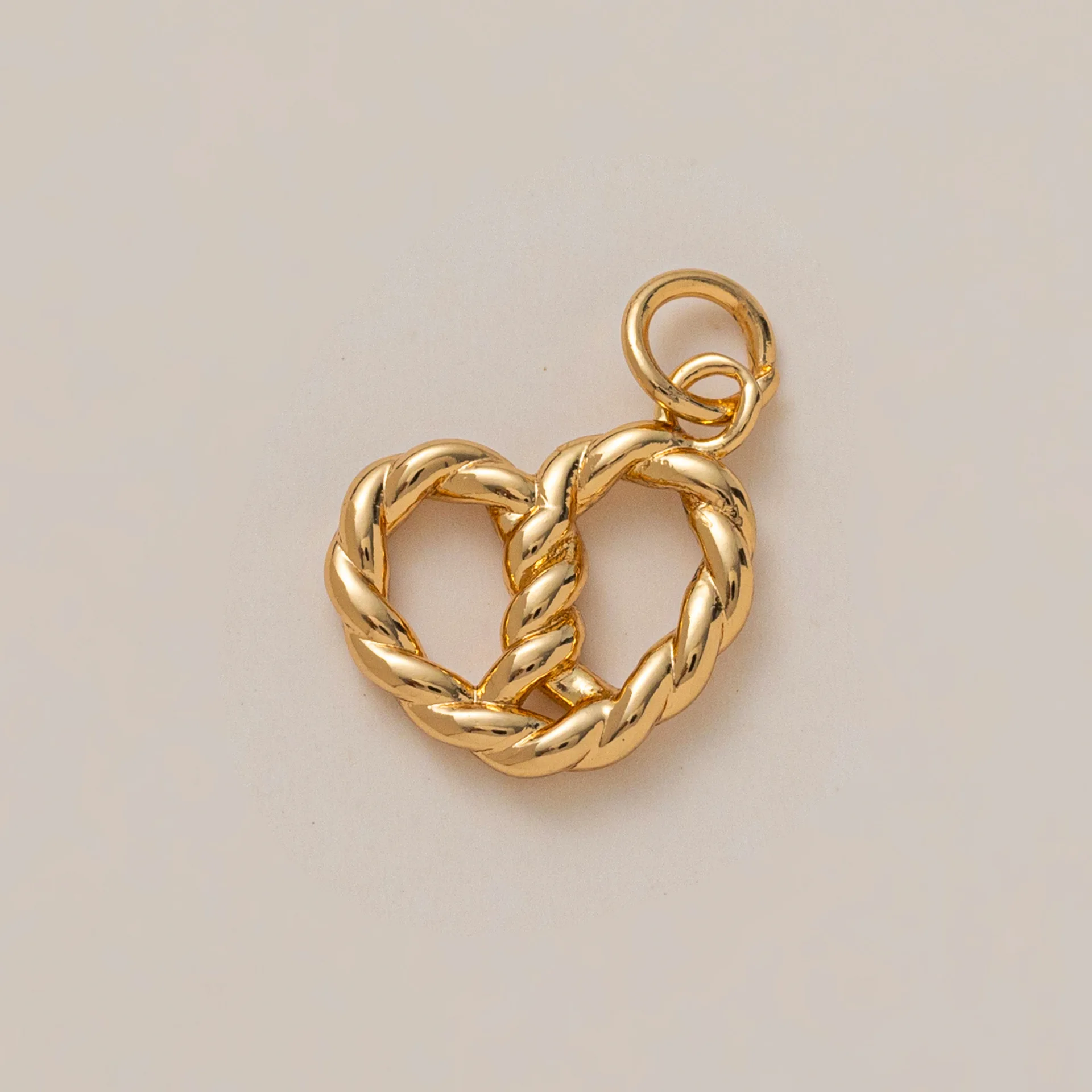pendant 9