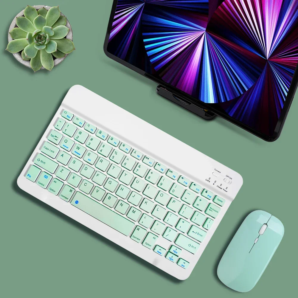 Green with Mouse